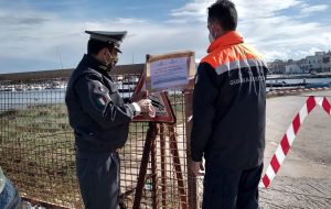 Occupazione abusiva di area demaniale all’interno del porticciolo di Villanova: intervengono Capitaneria di Porto e Guardia di Finanza