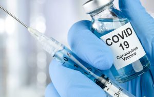 Vaccini anticovid: la Puglia va veloce ma si scontra con il numero esiguo di dosi in arrivo