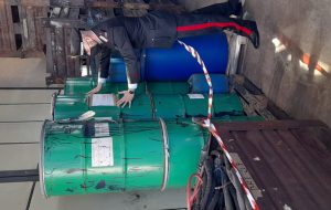 Officina agricola con rifiuti pericolosi non registrati e illecitamente depositati: intervengono i Carabinieri Forestali