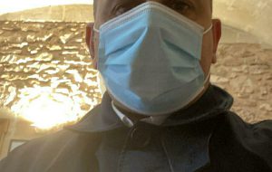 I caregivers di Villa Castelli avranno il pass taglia file “Se permetti Passo Avanti”