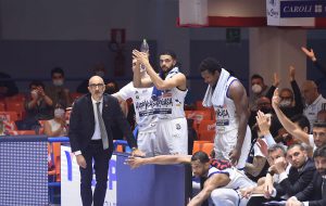 La Happy Casa Brindisi è nella storia: vince a Trieste e raggiunge la semifinale scudetto