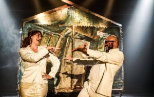 il Teatro è un Territorio: a Brindisi Crest porta in scena “La storia di Hansel e Gretel” e “Celestina e la Luna”