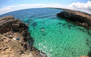 La Puglia è prima in Italia tra le regioni costiere per qualità delle acque di balneazione