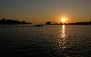 Concerto all’alba: torna la magia nel porto di Brindisi