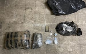 Beccati con un Kg di cocaina e 6 Kg di marijuana: due arresti a Francavilla