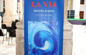 Nel chiostro di Palazzo San Francesco ad Ostuni la mostra “La Via”