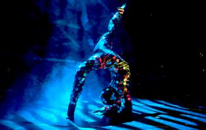 Ostuni, a Palazzo Roma l’illusione e la magia in danza