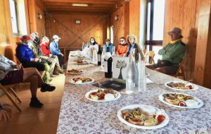 Dall’Inghilterra a Torre Guaceto seguendo la via Francigena: i pellegrini approdano in riserva