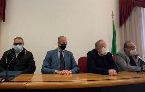 Da oggi certificati anagrafici anche in tabaccheria e pagamenti con l’app IO