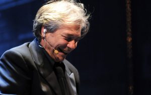 Martedì 15 Marzo Nino D’Angelo in concerto all’Impero di Brindisi