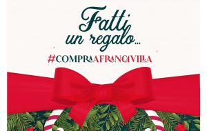 Fatti un regalo… #compra a Francavilla: torna l’iniziativa che incentiva lo shopping nei negozi cittadini