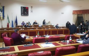 Insediato il nuovo consiglio provinciale: Rossi nomina Matarrelli vicepresidente ed annuncia le dimissioni