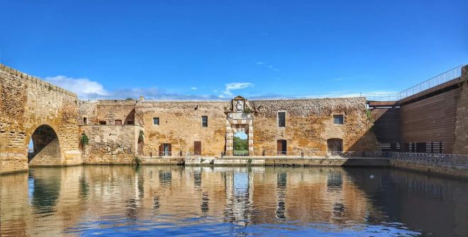 Anche il 25 Aprile è possibile visitare il Castello Alfonsino – Forte a Mare