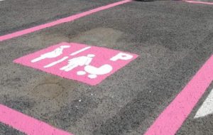 Arrivano gli stalli rosa nel Comune di Francavilla Fontana
