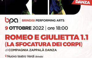 Brindisi Performing Arts: L’amore “sfocato” di Romeo e Giulietta fa tappa nel Nuovo Teatro Verdi