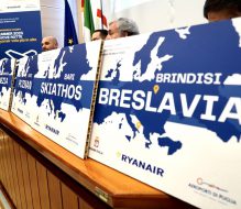 Estate 2023: Ryanair lancia sei nuove rotte su Bari e Brindisi