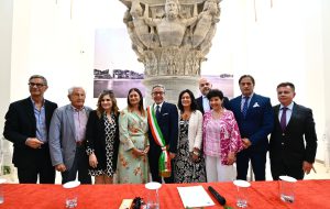 Crisi al Comune di Brindisi: diplomazie al lavoro e la richiesta di “azzeramento” si trasforma in “ritiro di deleghe”