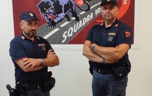 Arrestato dopo inseguimento con la Polizia: in auto aveva 100 grammi di coca purissima. Arrestato