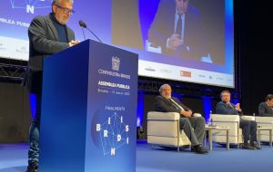 Il Presidente della Provincia di Brindisi inaugura il Salotto del Terzo Istituto Comprensivo