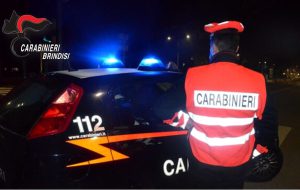 Controlli dei Carabinieri a Cisternino e Ceglie: denunce e segnalazioni per ubriachezza e possesso di droga