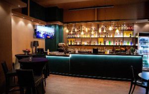 Movida Brindisi: dopo “La Plaza” chiuso anche l’Opéra Lounge Bistrot