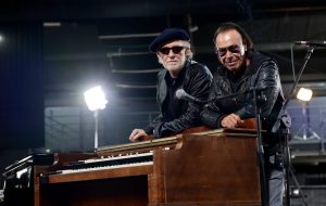 Domenica al Forum Eventi il live di Antonello Venditti e Francesco De Gregori