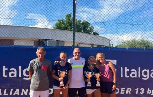 Ludovica Casalino riporta a Mesagne lo scudetto di doppio U.13 femminile di tennis
