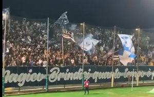 Serie C Now: un Brindisi tutto cuore spreca il rigore della vittoria all’88°. Con la capolista Juve Stabia termina 1-1
