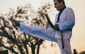 Il maestro Spinelli conquista la vetta del Taekwondo: è cintura nera 9° Dan