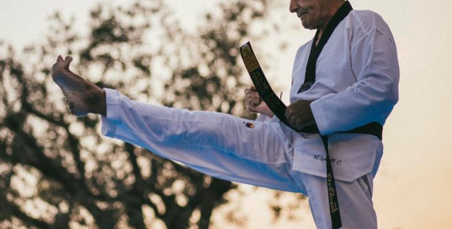 Il maestro Spinelli conquista la vetta del Taekwondo: è cintura nera 9° Dan