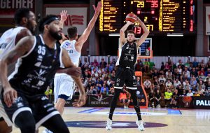 Happy Casa Brindisi ha le palle buone ma spreca la vittoria: Tortona si impone di un punto