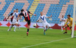 Continua il periodo negativo: il Brindisi perde a Crotone ed è fuori dalla Coppa Italia