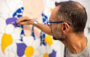 Inaugura a Palazzo Nervegna la mostra “Il Femminile Sognato” di Mimmo Francone