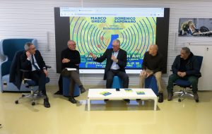 Grande successo della presentazione di «Radio Brindisi on Air», il libro edito da Brundisium.net che racconta la storia delle radio libere. Dove trovare il volume!