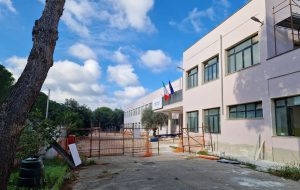 Proseguono i lavori nella scuola De Amicis di viale Abbadessa