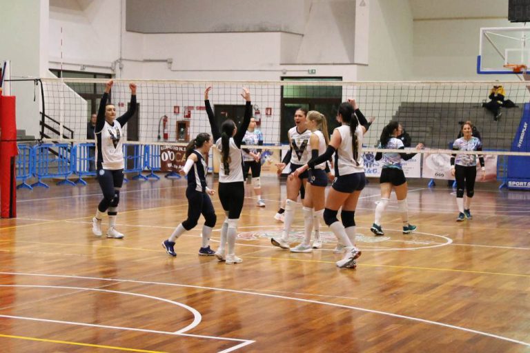 L’Aurora Volley Brindisi alla terza gioia consecutiva. Battuta Casamassima