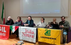 Edison: si alzano forti le voci contro l’insediamento del deposito costiero