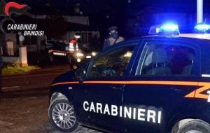 Nasconde in campagna 8 Kg di marijuana e 200 grammi di hashish: arrestato 57enne