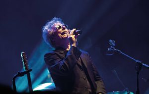 Annnullato “Fantozzi” al Verdi. Al suo posto il concerto di Fabio Concato