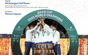 La Coppa Davis a Fasano: la preziosa “insalatiera” sarà esposta martedì 14 al Palazzetto dello Sport