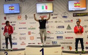Stefano Tarì si laurea campione europeo di salto in lungo
