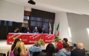 SanitaService Brindisi, denuncia di FP CGIL: “caos organizzativo, fiumi di straordinario e duplicazione dei costi”