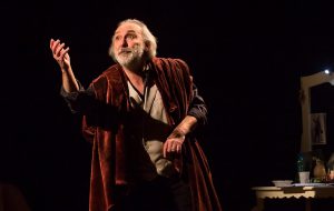 Venerdì 19 aprile al teatro Sociale va in scena “L’ultima replica – Il canto del cigno” 