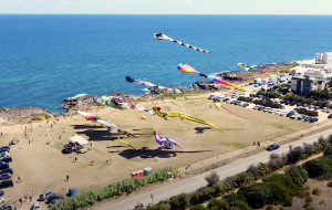 Tornano gli Aquiloni a Savelletri con Zooskyline 2024