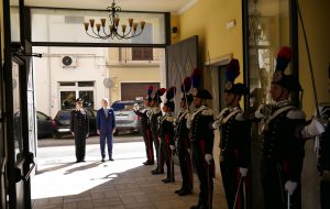 Il Prefetto Carnevale visita il Comando Provinciale Carabinieri di Brindisi