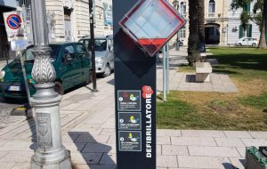 Il defibrillatore dei giardinetti di Brindisi usato per la prima volta