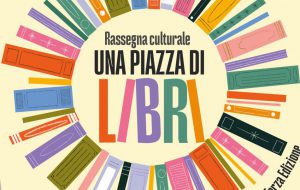 Una Piazza di Libri: a Villa Castelli Federica Marangio, Gabriella Genisi, Annachiara Bruno e Leonardo Palmisano