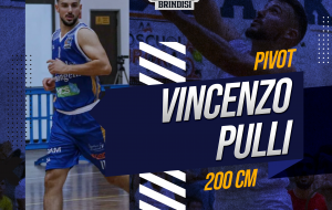 Il capitano Vincenzo Pulli e la Dinamo Basket Brindisi ancora insieme per un’altra stagione