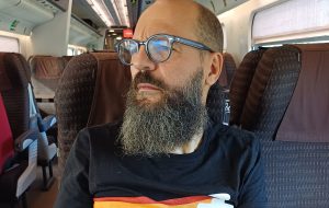 Vinciguerra (PD): “Si prelevino risorse dal fondo di riserva per riattivare ascensore in alloggio comunale del rione Paradiso”
