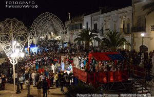 Carovigno si veste a festa: torna “Invito A Corte”, il grande corteo storico